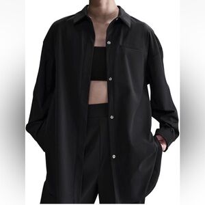 Women’s Nike Perfect Stretch Oversized Button Up Shirt Black HM8385-010